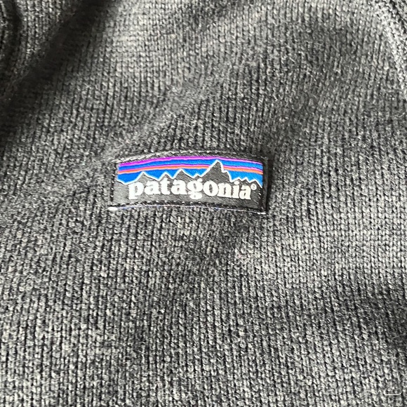 Patagonia Charcoal Gray Quarter-Zip Fleece - Picture 4 of 5